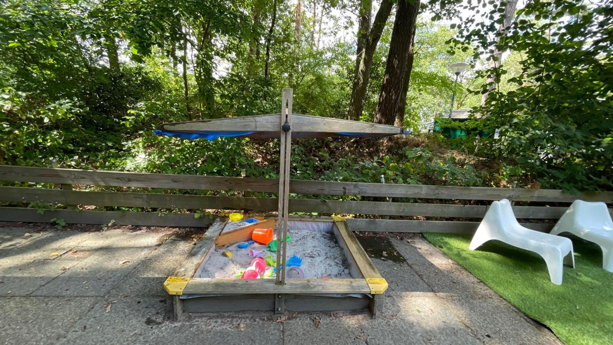 Villa Sayang26 Gezellige Gezinsvriendelijke Stacaravan Op Familiecamping De Vossenburcht In Natuurgebied Reestdal - No Workers Allowed IJhorst Exterior foto